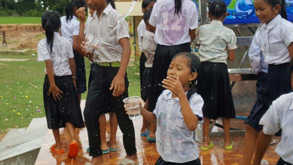 kids playing in water